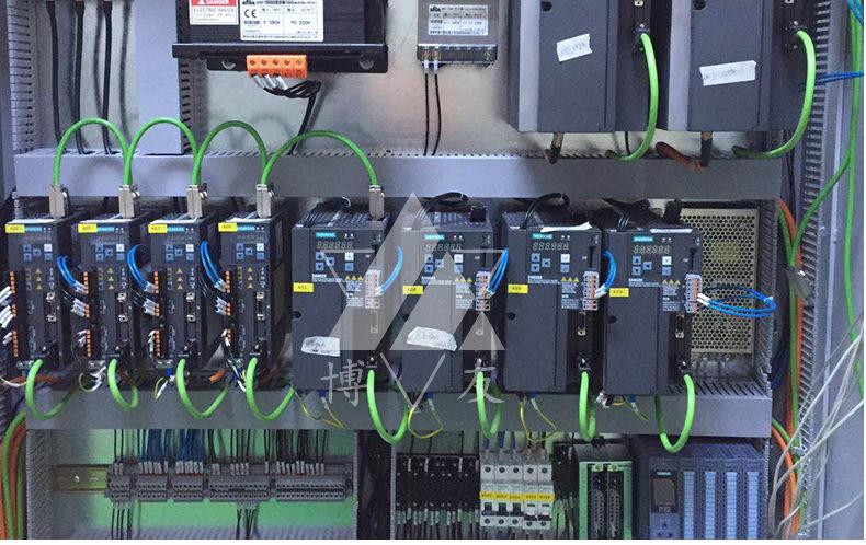 自動化控制柜一體化工業(yè)配電柜 低壓電氣成套軟啟動自控柜