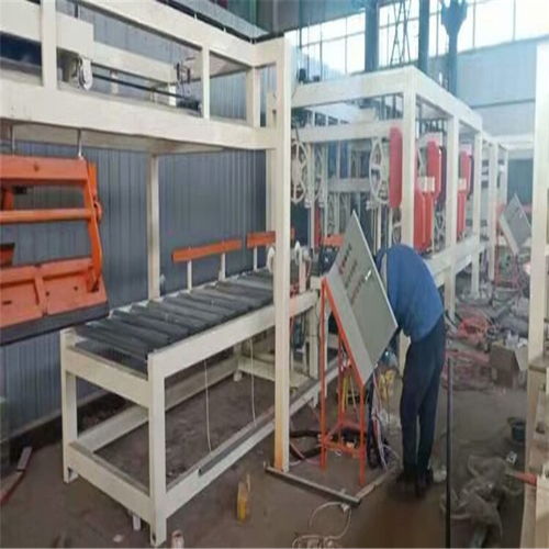 水泥基勻質保溫板設備工作原理